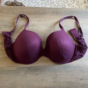 38DDD Victoria’s Secret Purple Bra